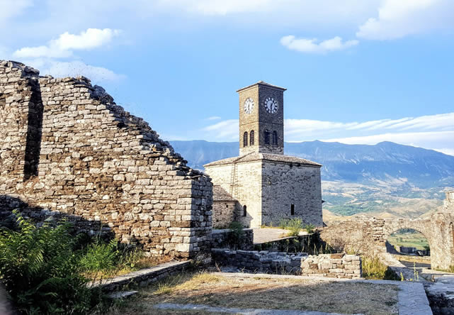 foto del viaje a albania en español 2025-2026